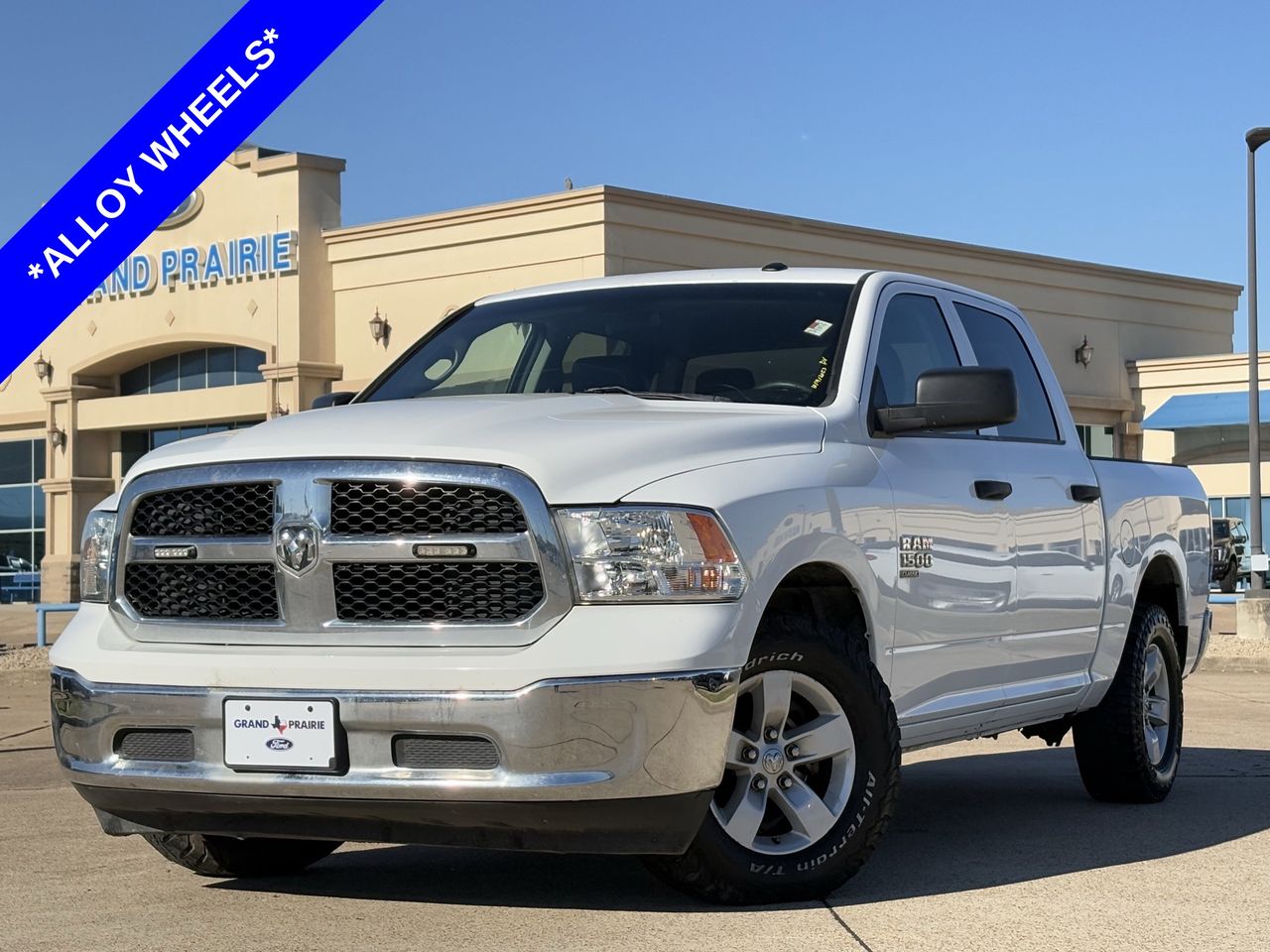 Used 2022 RAM Ram 1500 Classic Tradesman with VIN 3C6RR6KG6NG256986 for sale in Grand Prairie, TX