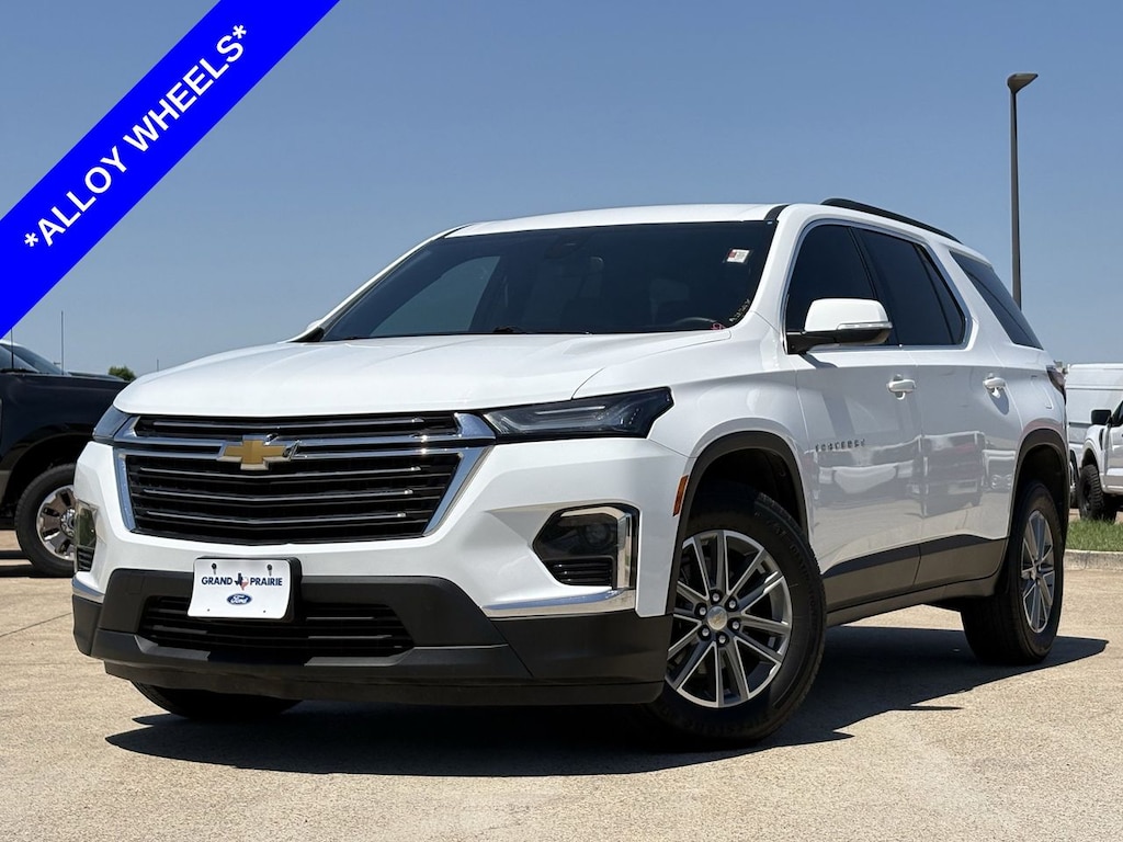 Used 2023 Chevrolet Traverse LT Leather SUV