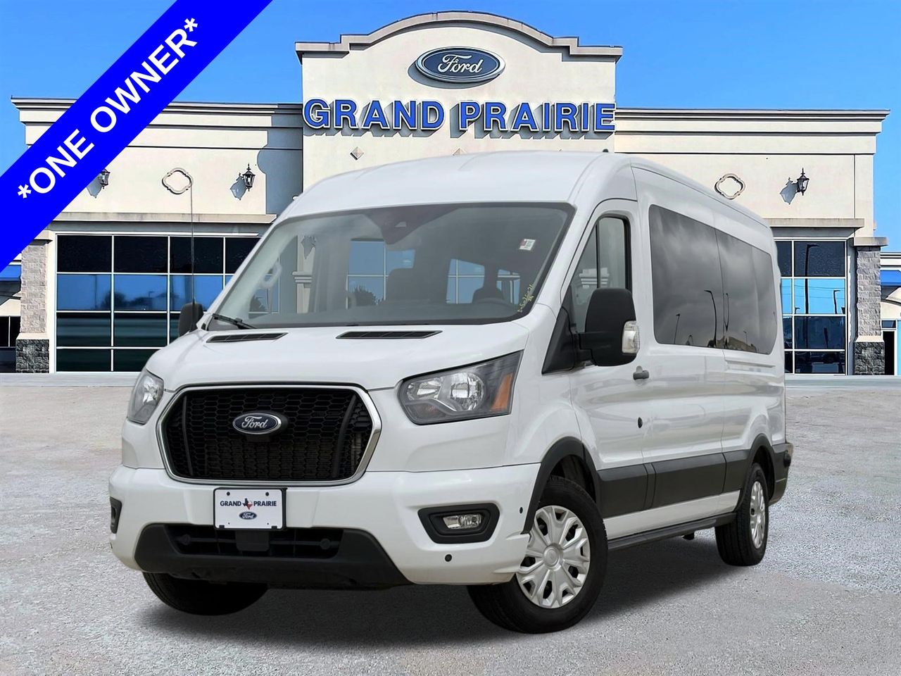 2024 Ford Transit 350 XLT Med Roof Sliding Pass. 148's photo