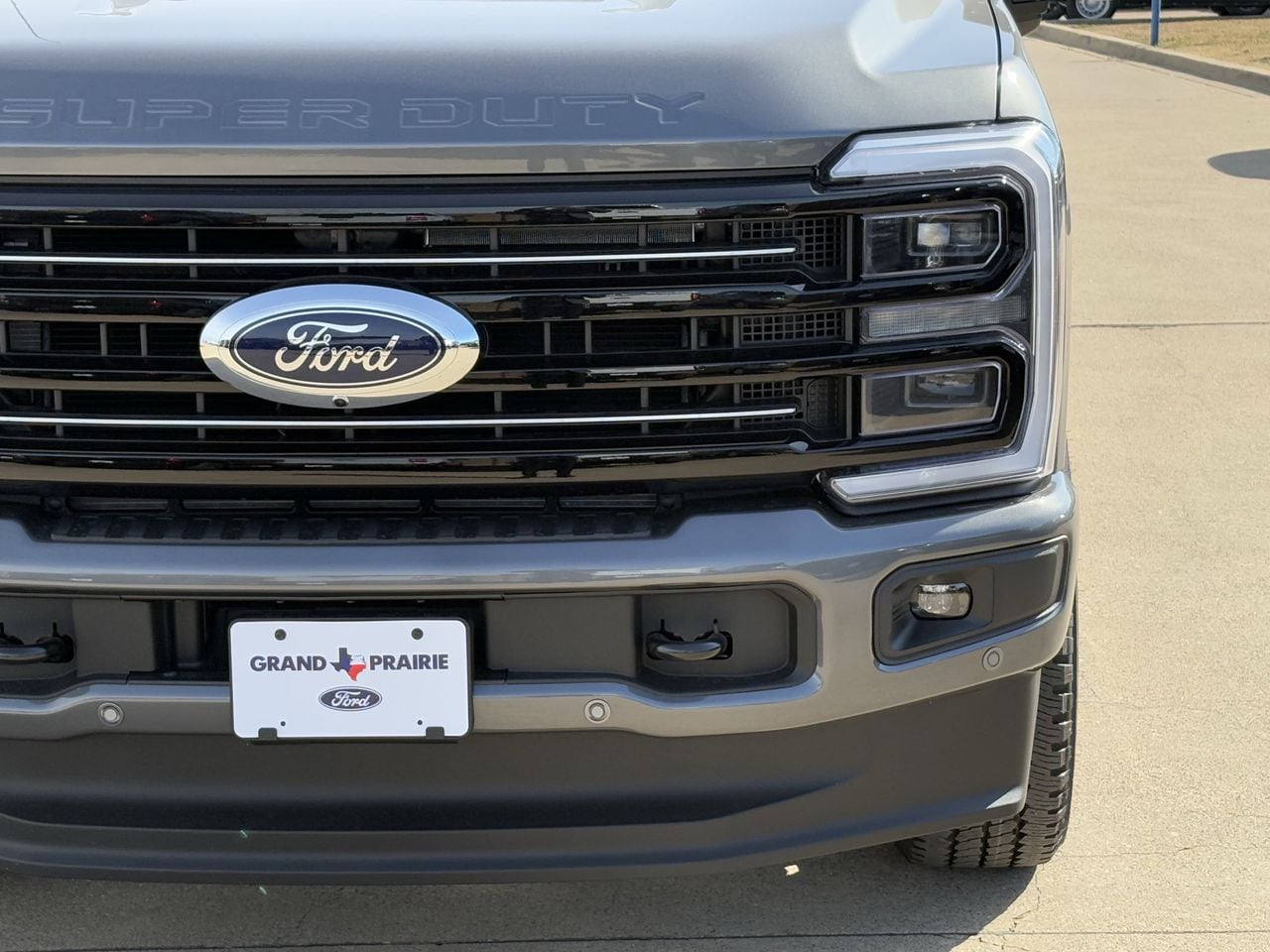 2026 Ford F-250 Super Duty Platinum - Photo 8