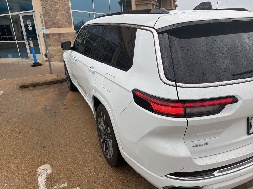 Used 2024 Jeep Grand Cherokee L Overland SUV