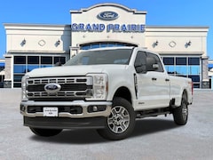 2025 Ford F-350 XLT Truck Crew Cab