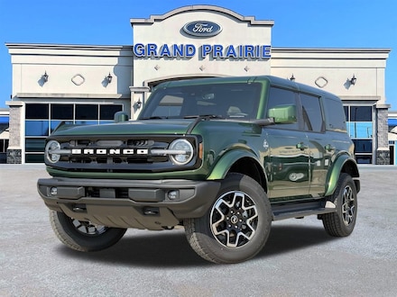 2025 Ford Bronco Outer Banks SUV