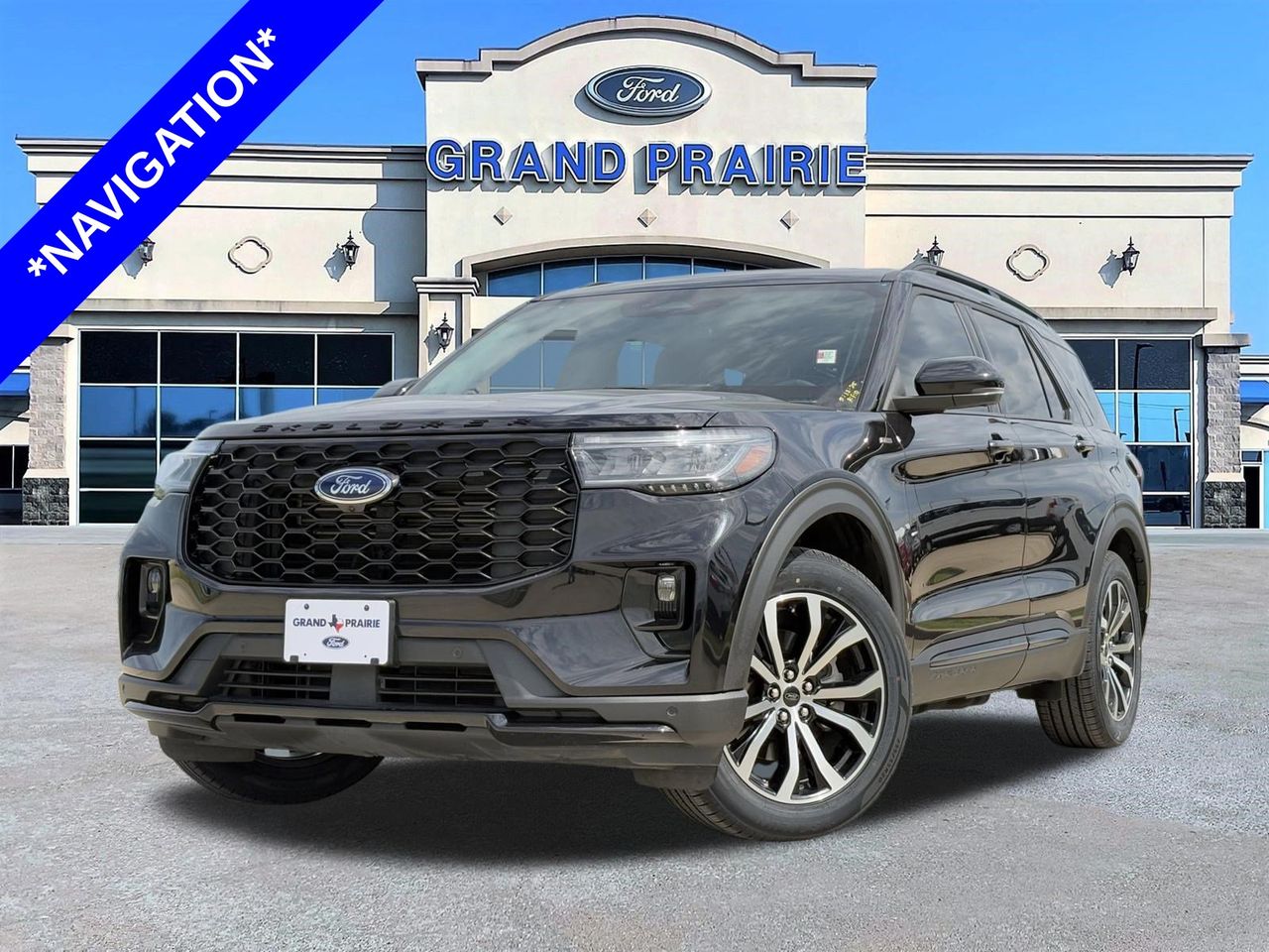 2025 Ford Explorer ST-LINE RWD (PL535)'s photo