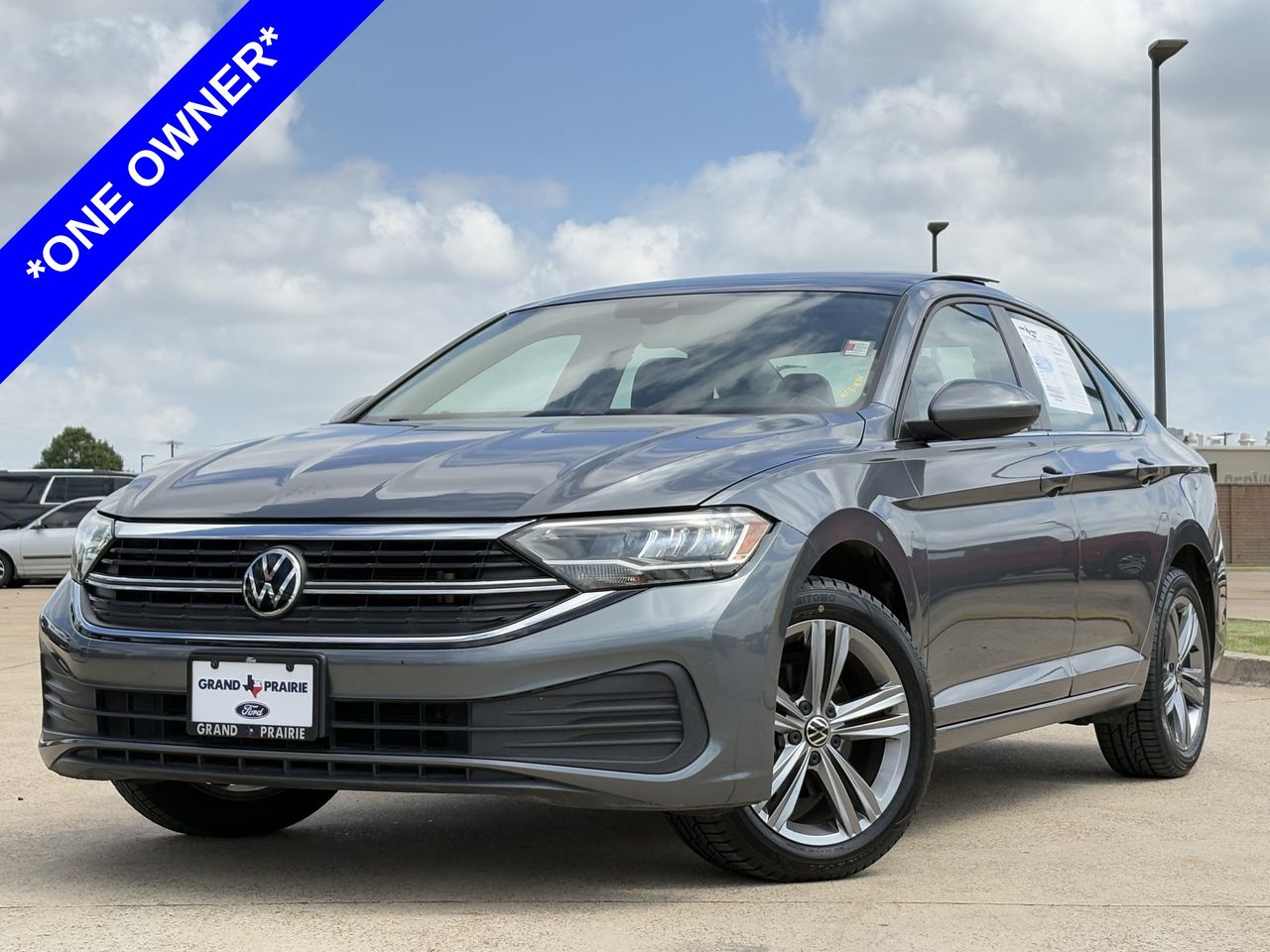 Used 2023 Volkswagen Jetta SE with VIN 3VW7M7BU6PM023718 for sale in Grand Prairie, TX