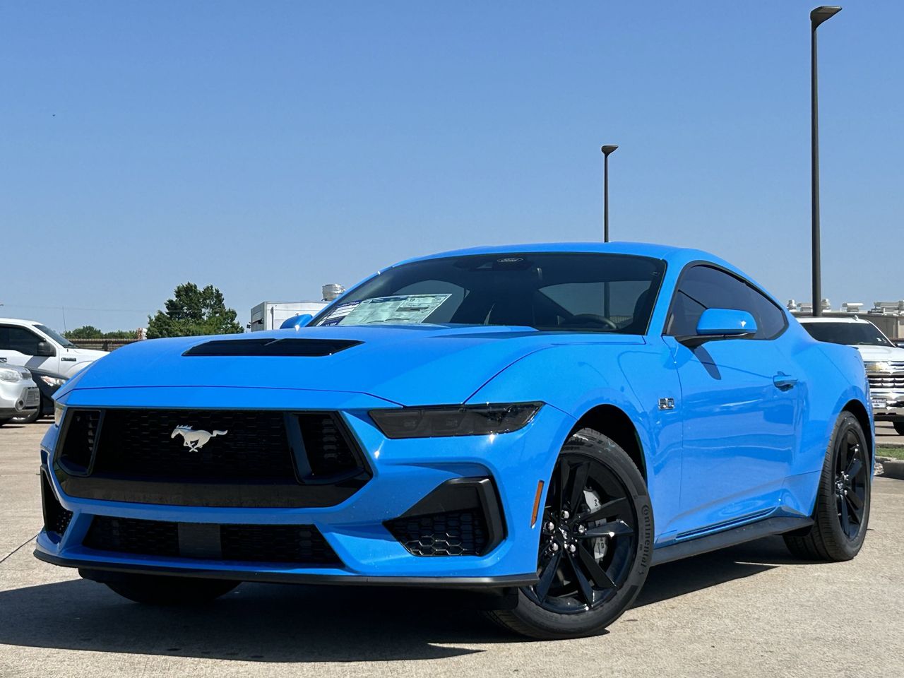 2025 Ford Mustang GT photo 2