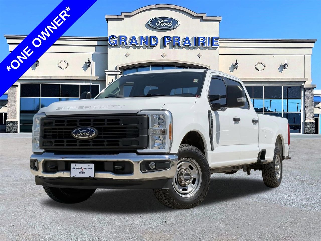 2024 Ford F-250 XL Crew Cab 8' Box's photo