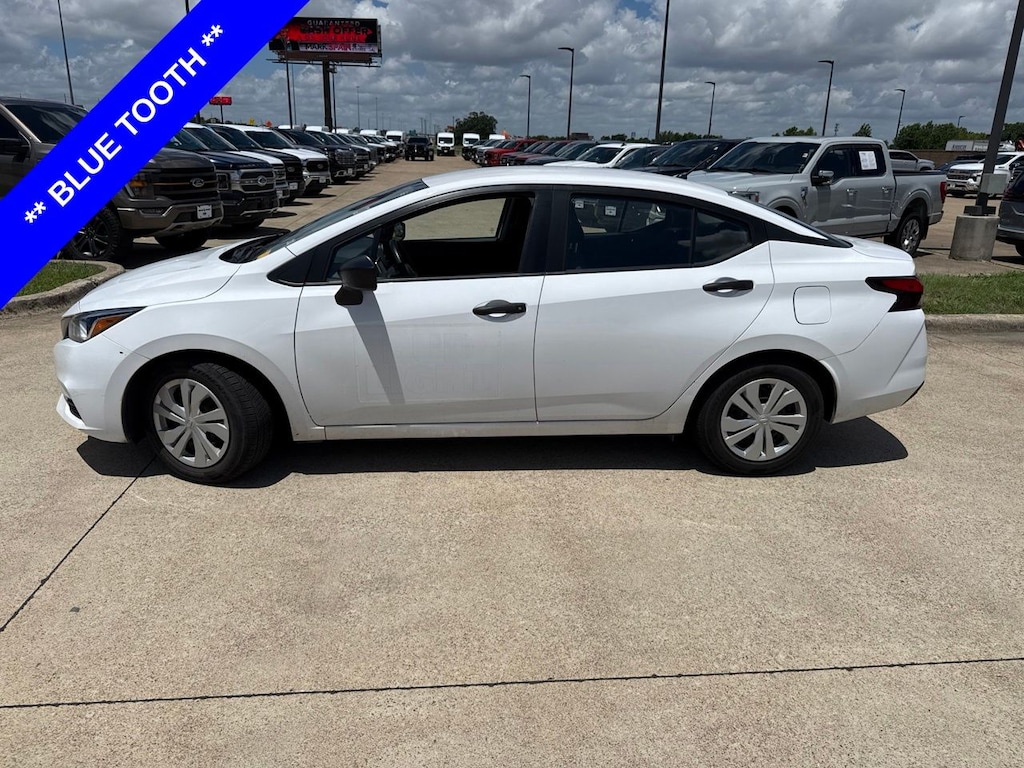 Used 2022 Nissan Versa 1.6 S Sedan