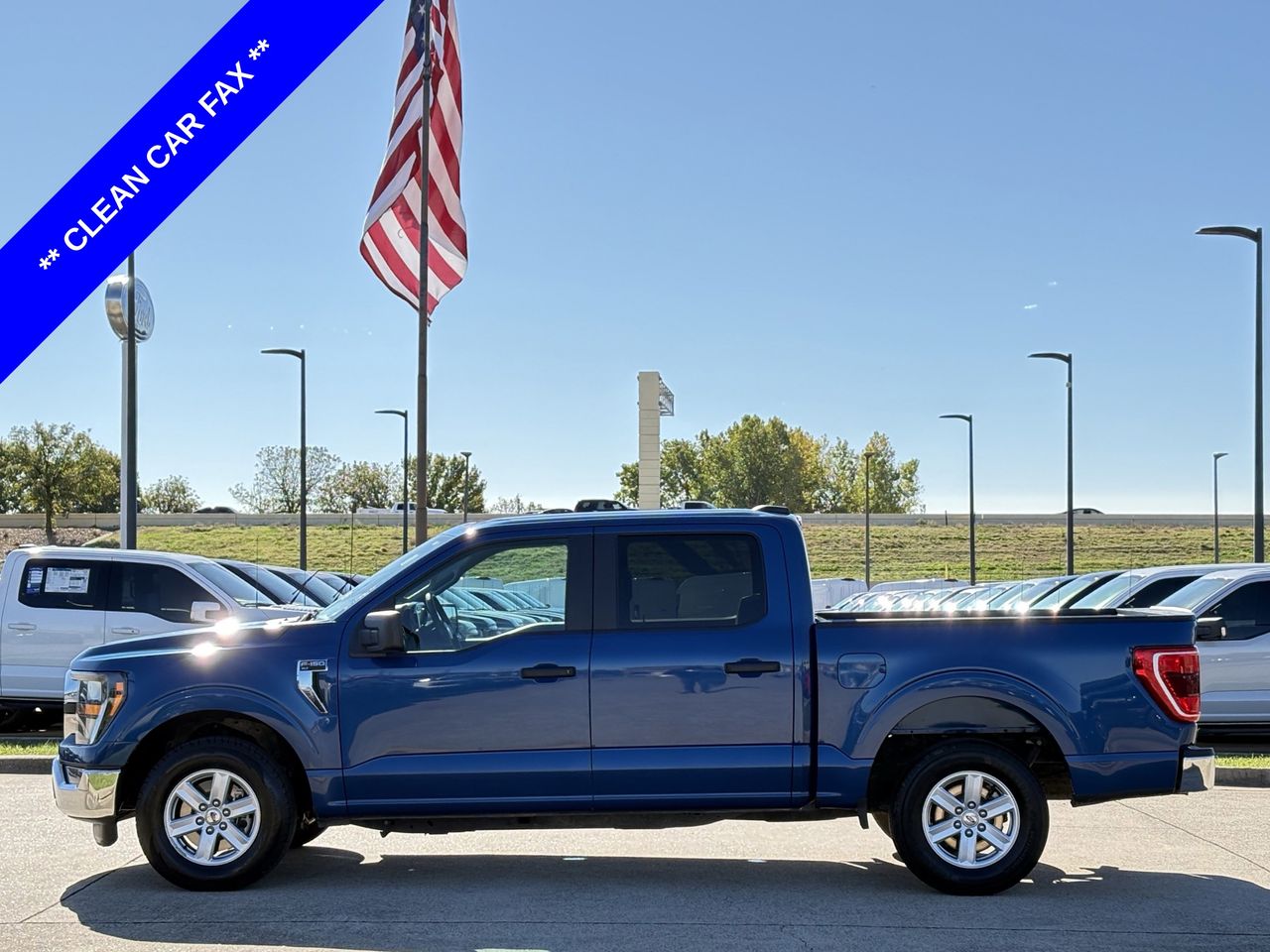 2023 Ford F-150 XLT photo 2