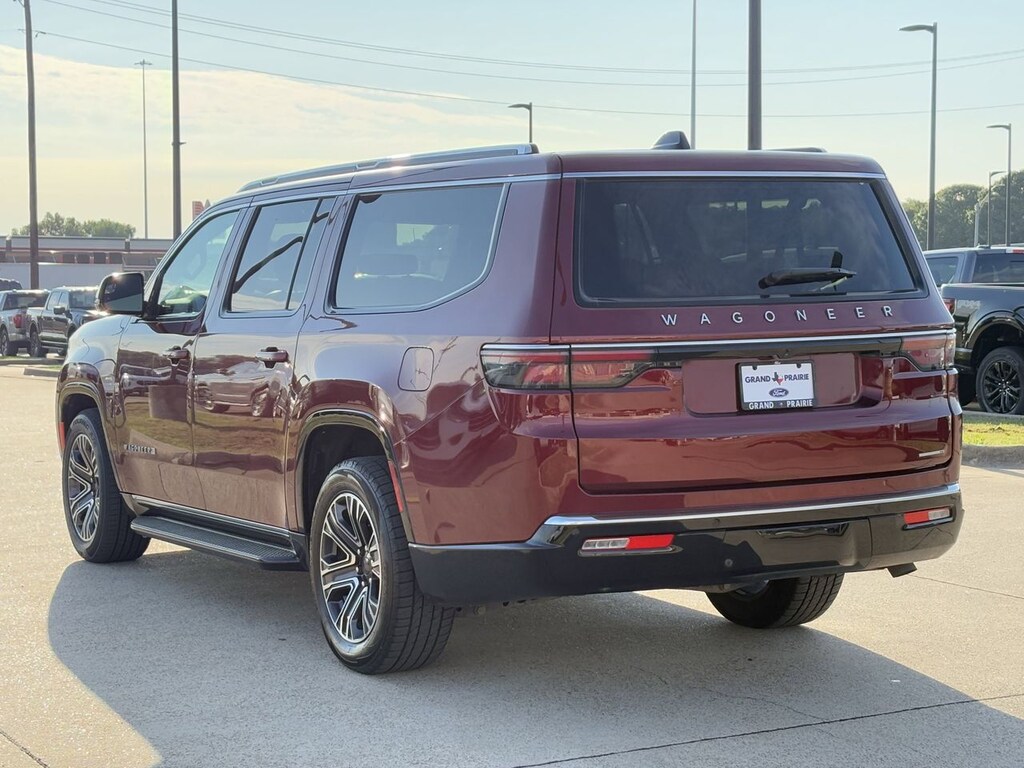 Used 2024 Jeep Wagoneer L Series II SUV