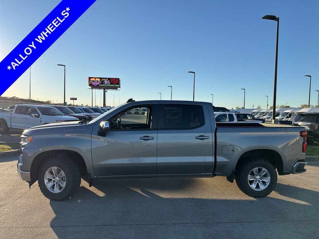Used 2023 Chevrolet Silverado 1500 LT Truck Crew Cab