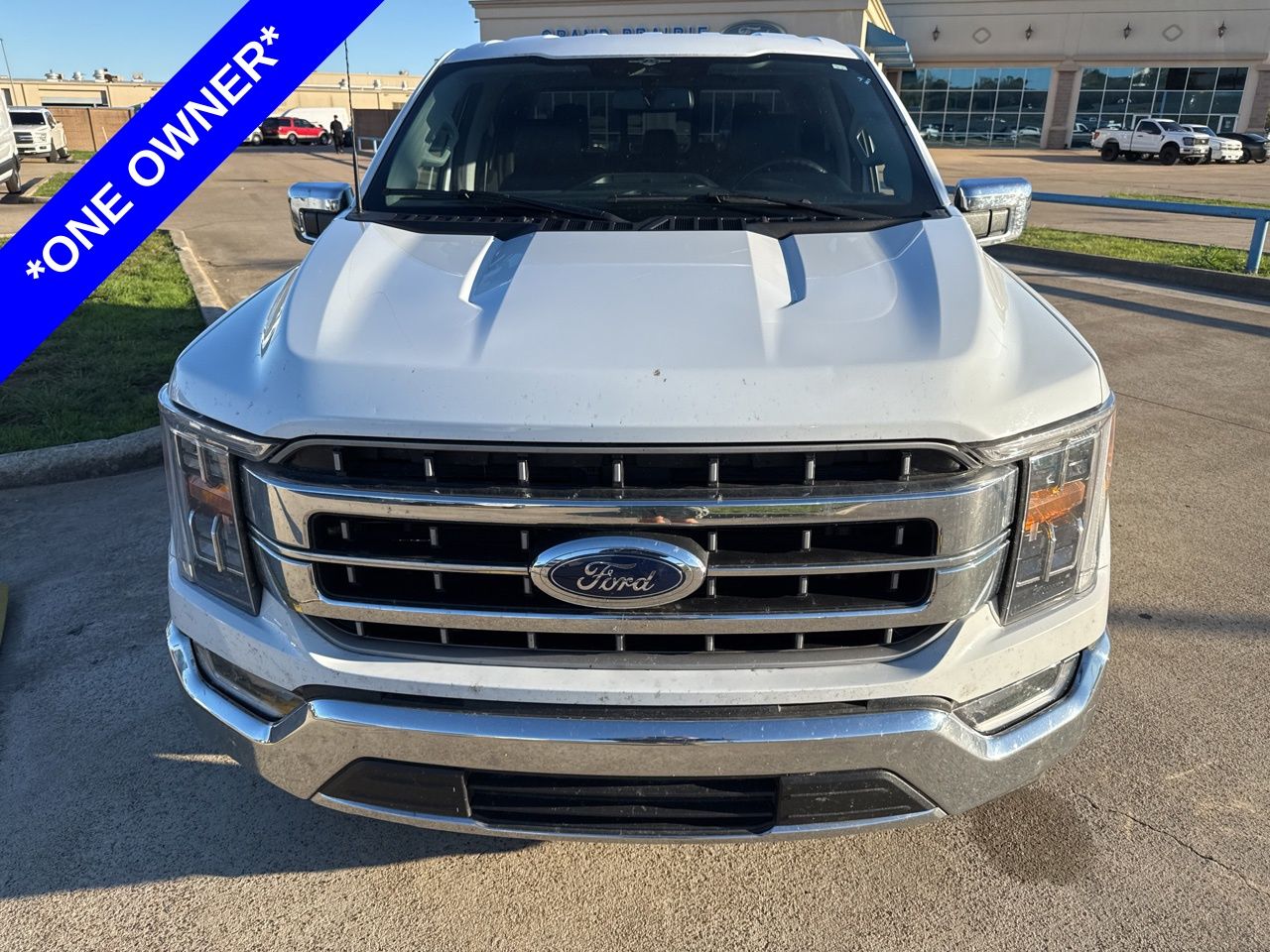 2023 Ford F-150 Lariat photo 2