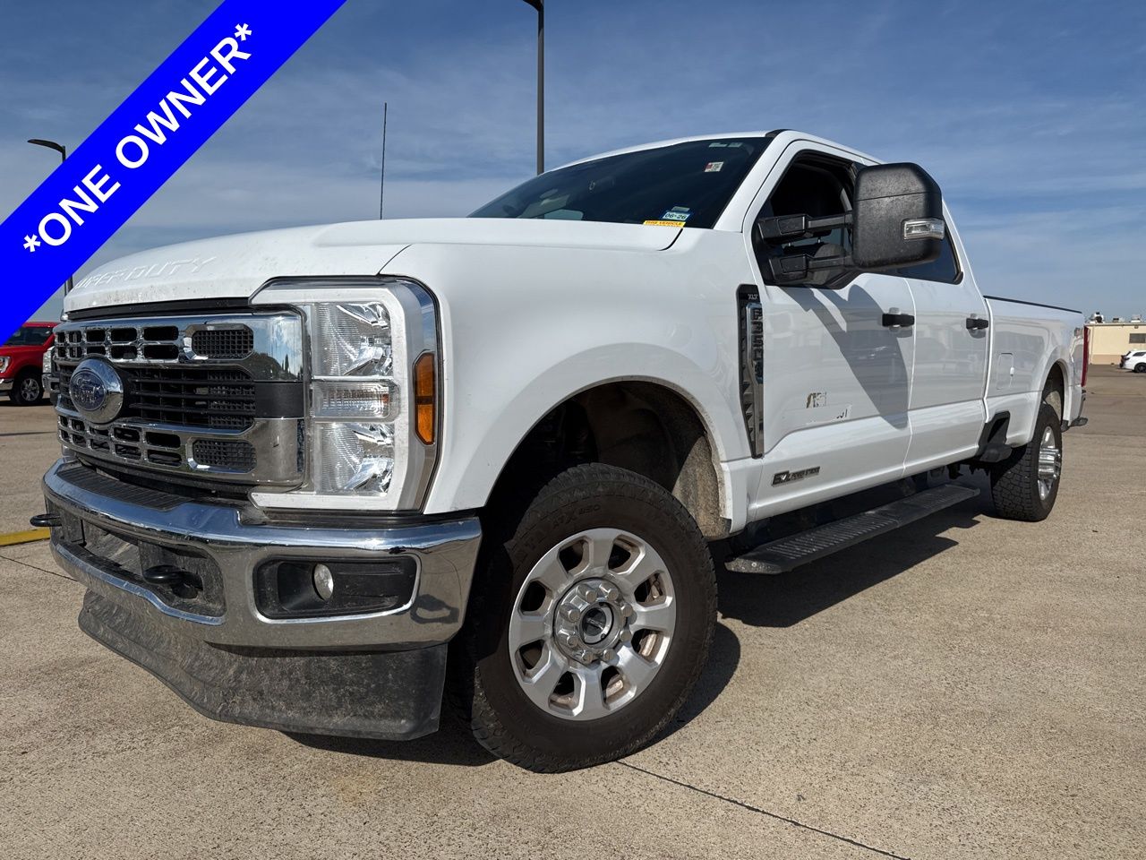 2024 Ford F-350 Super Duty XLT's photo