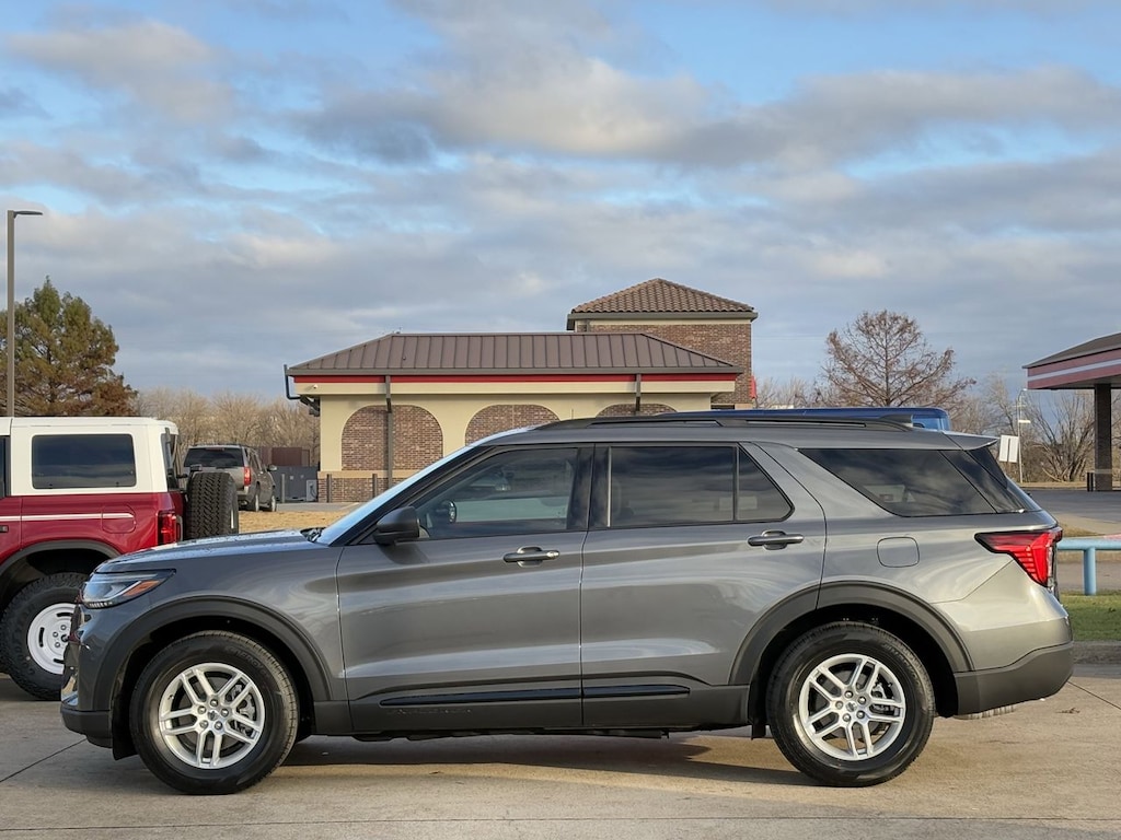 New 2026 Ford Explorer Active SUV