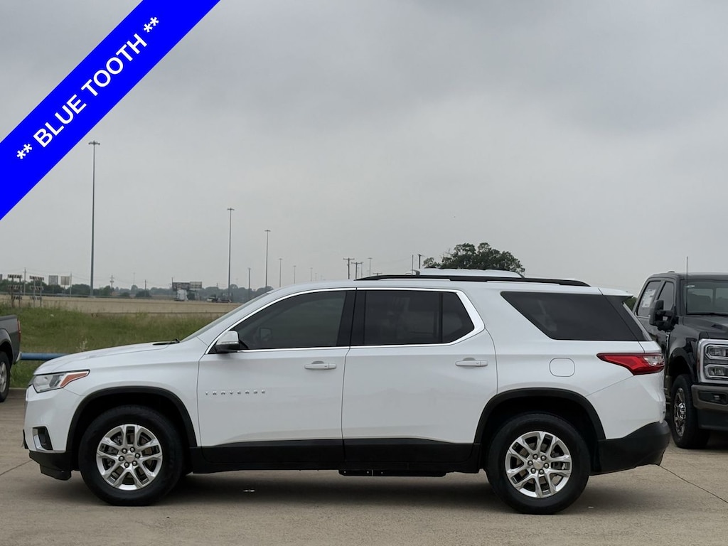 Used 2021 Chevrolet Traverse LT SUV