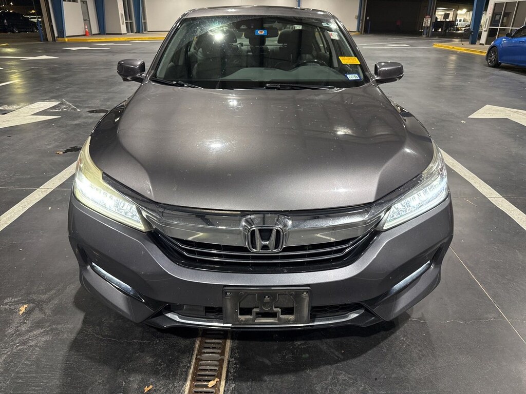 Used 2017 Honda Accord Hybrid Touring Sedan