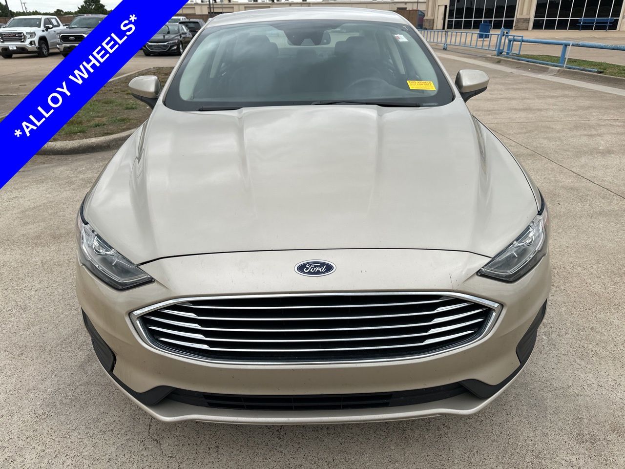 Used 2019 Ford Fusion SE with VIN 3FA6P0HDXKR230702 for sale in Grand Prairie, TX