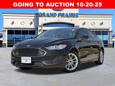 2020 Ford Fusion SE Sedan