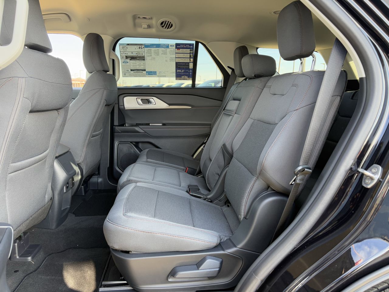 2026 Ford Explorer Active - Photo 26