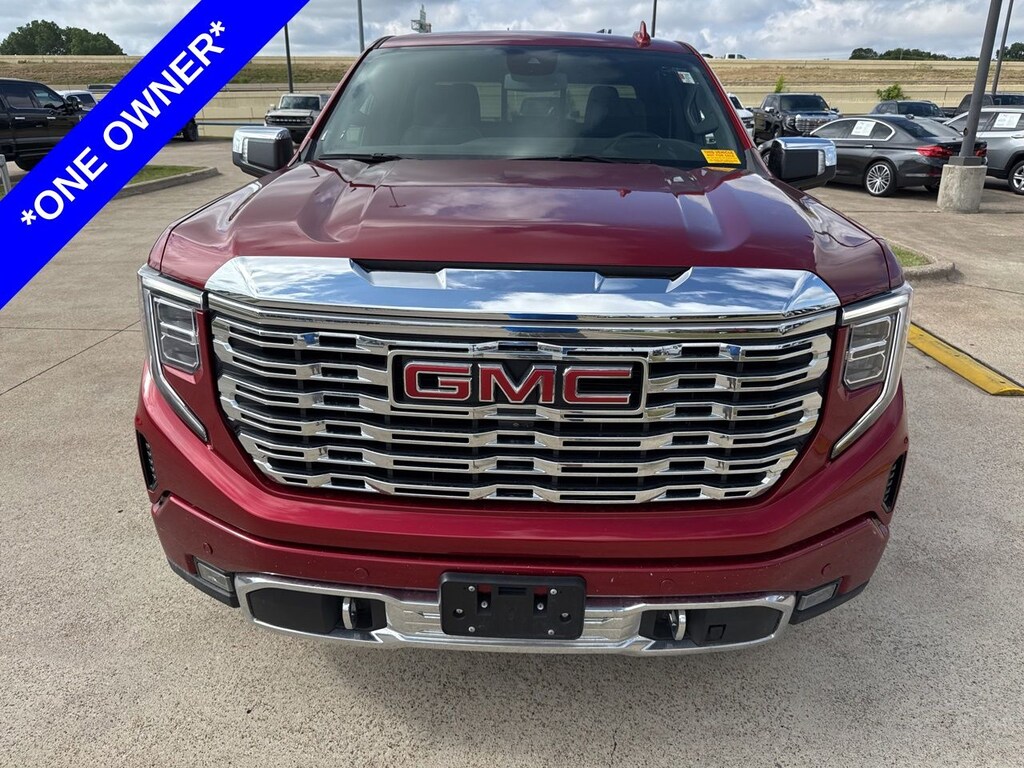 Used 2023 GMC