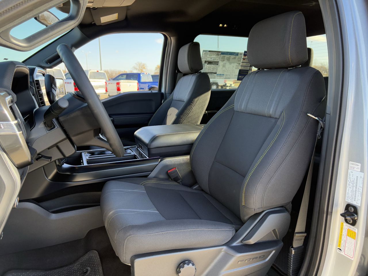 2025 Ford F-150 STX - Photo 24