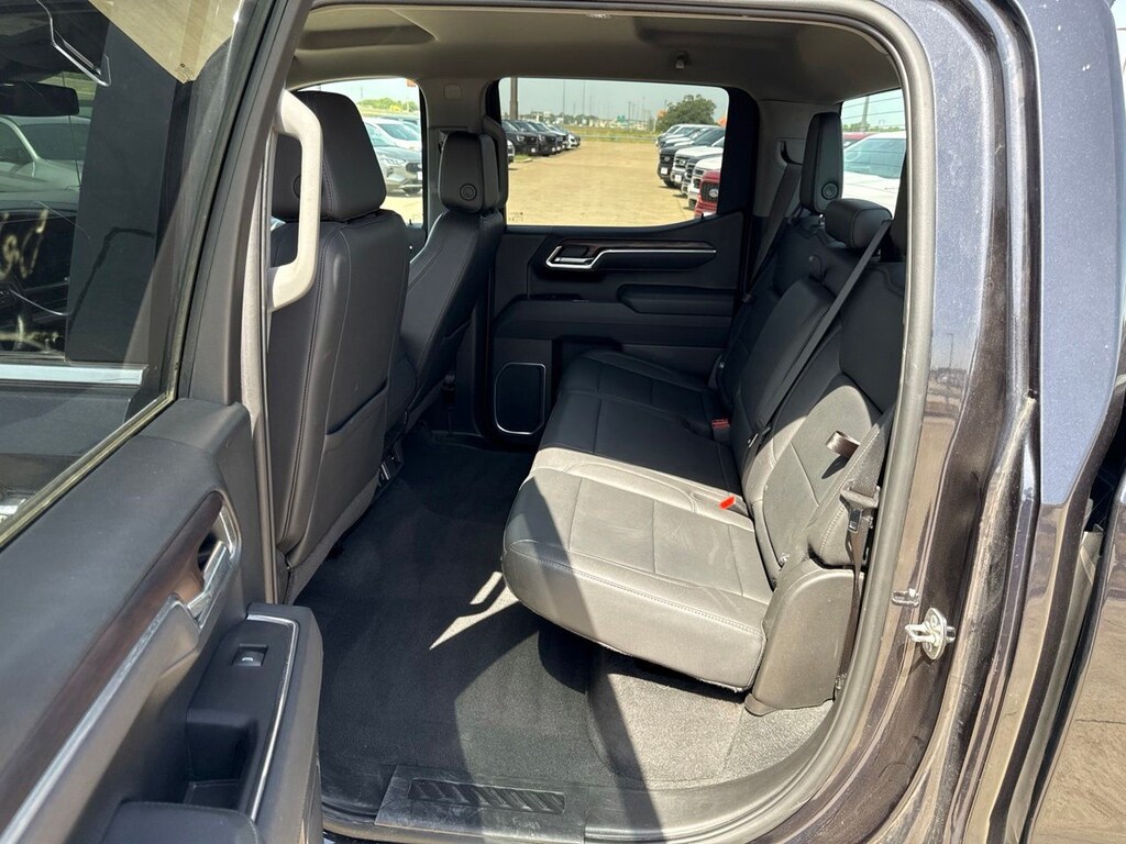 Used 2025 GMC