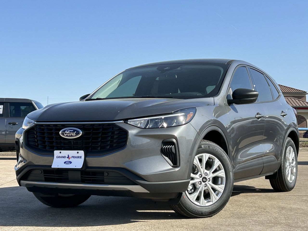 2025 Ford Escape Active photo 2