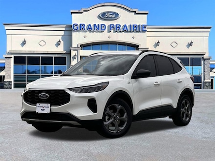 2026 Ford Escape ST-Line SUV