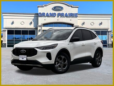2026 Ford Escape ST-Line SUV