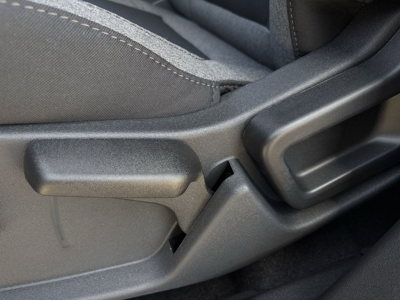2025 Ford Bronco 4-Door Base - Photo 24