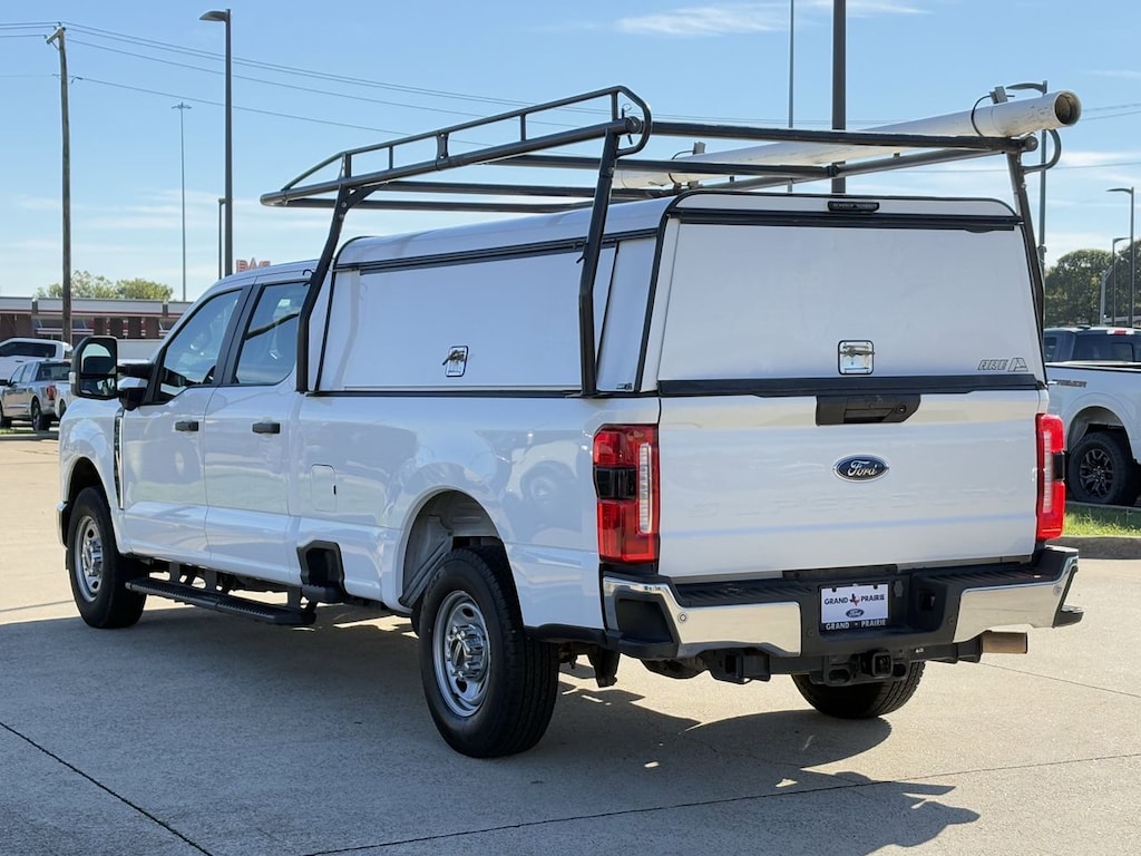 Used 2023 Ford F-250 XL Truck Crew Cab