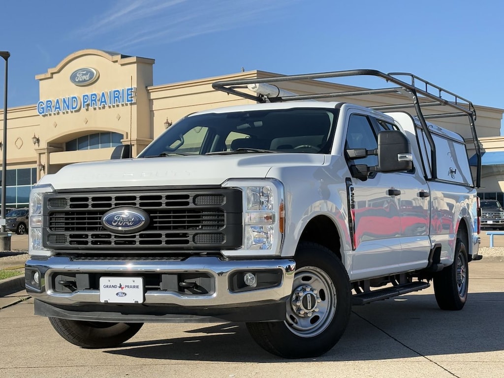 Used 2023 Ford F-250 XL Truck Crew Cab