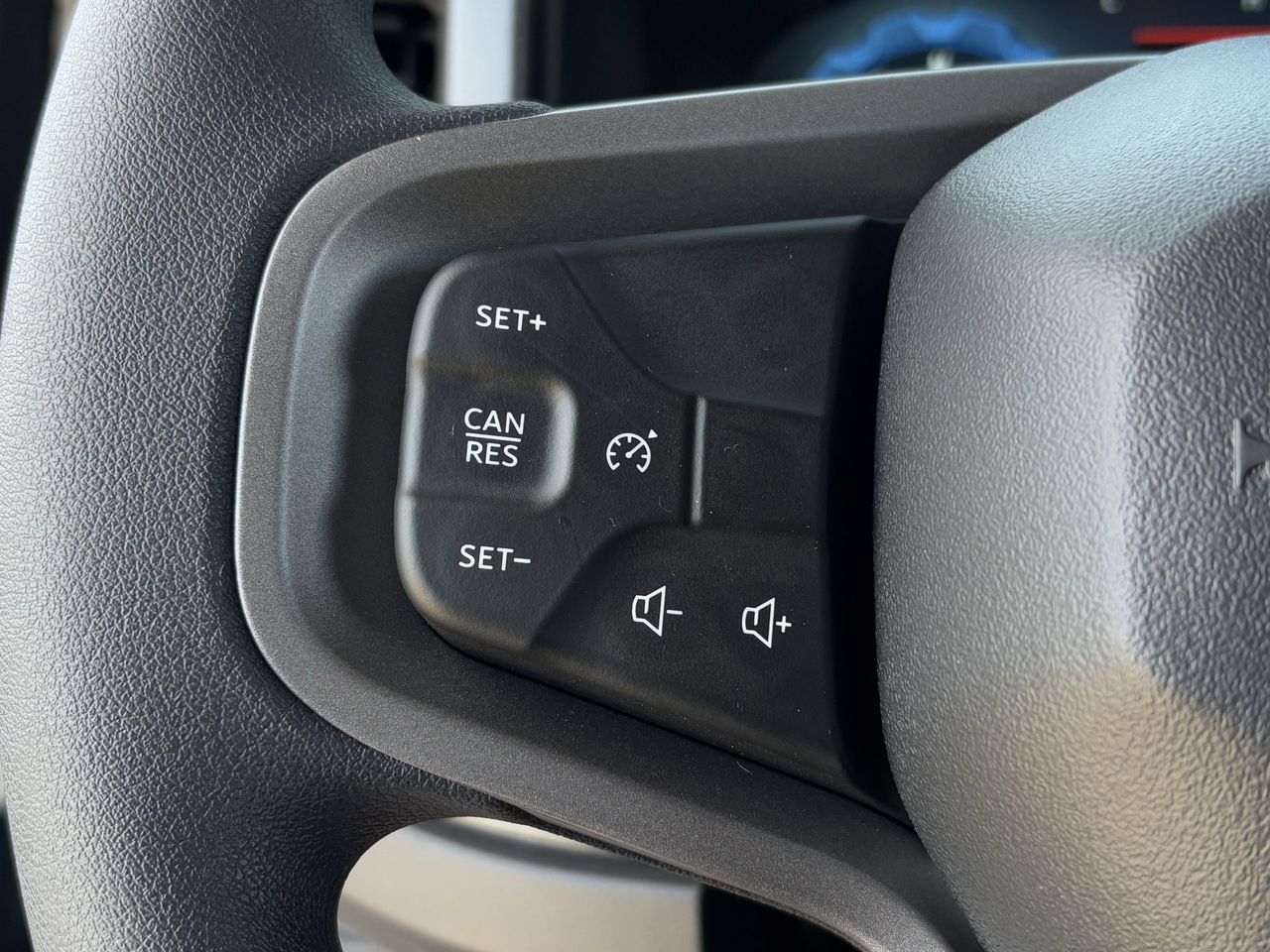 2025 Ford Bronco 4-Door Base - Photo 14