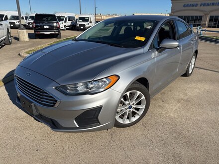2020 Ford Fusion SE Sedan