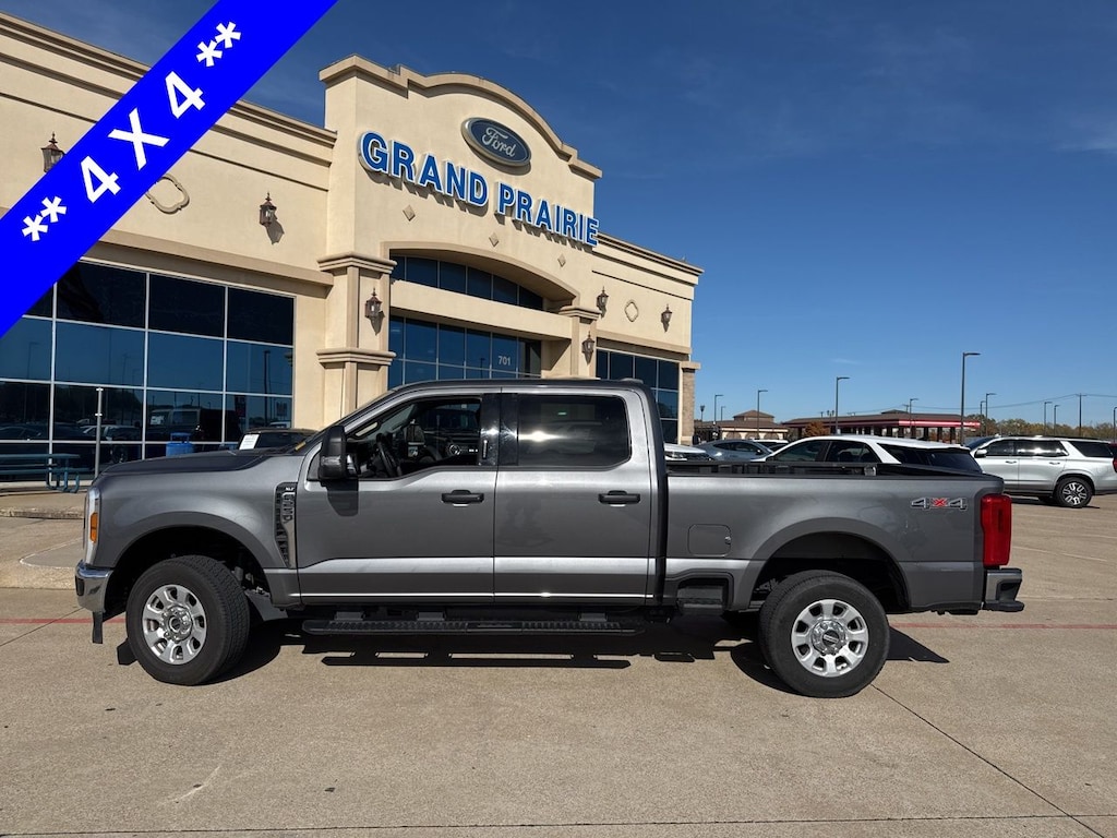 Certified 2024 Ford F-250 XLT Truck Crew Cab