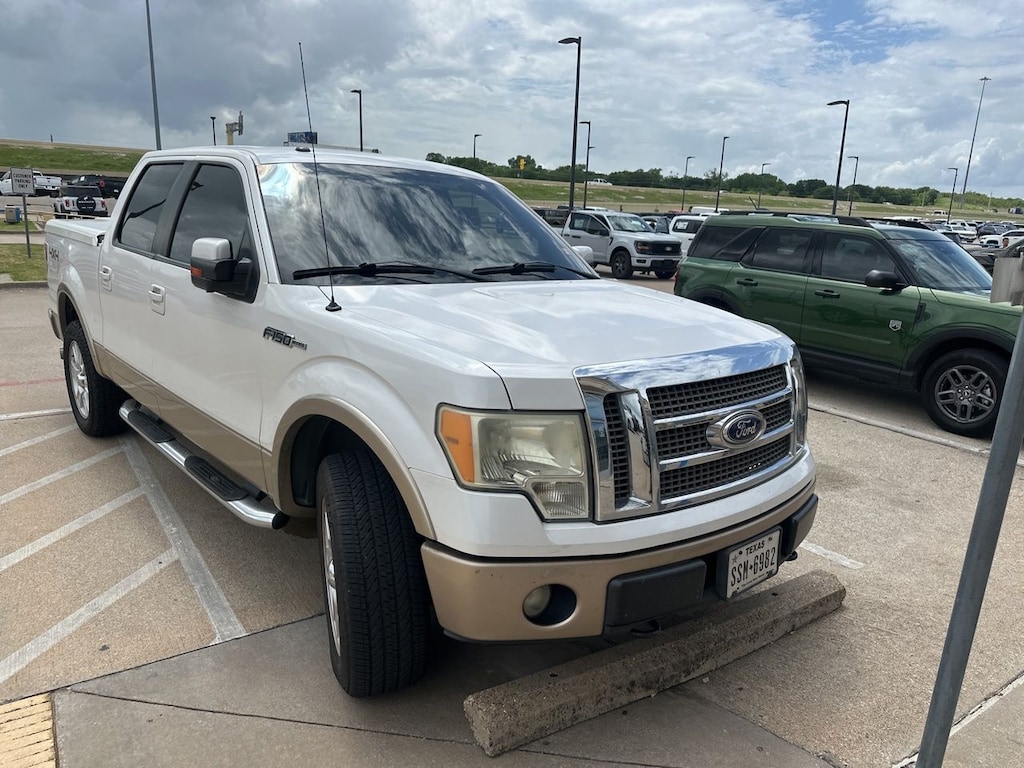 Used 2011 Ford F-150 Lariat Truck SuperCrew Cab