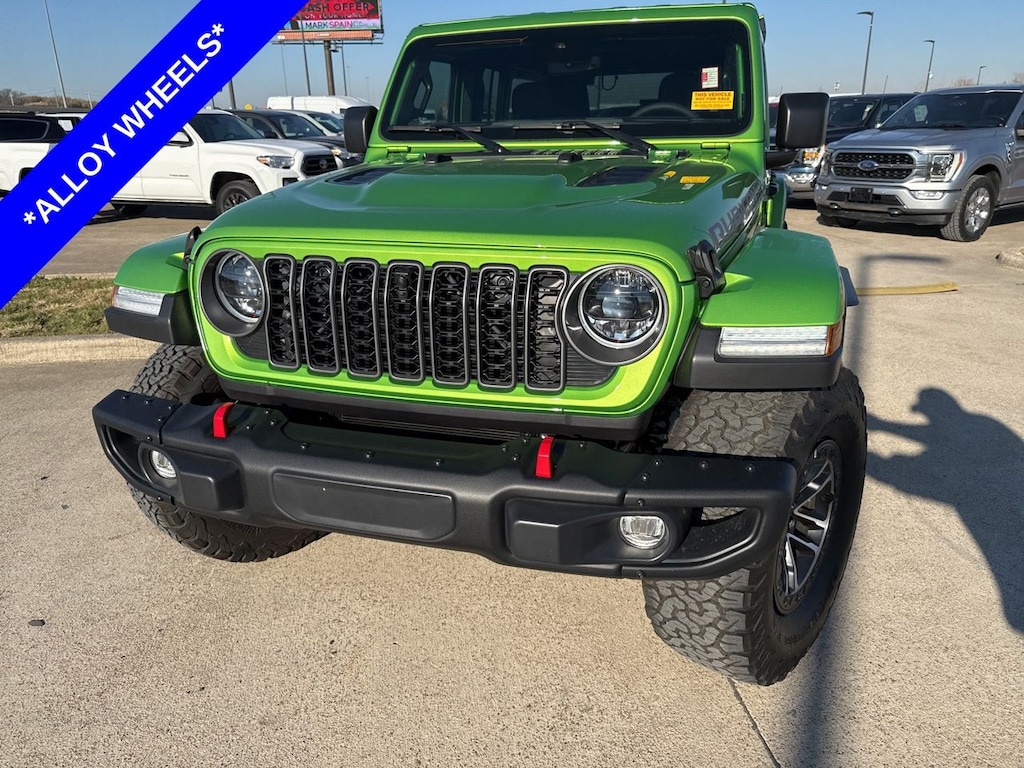 Used 2025 Jeep Wrangler Rubicon X SUV
