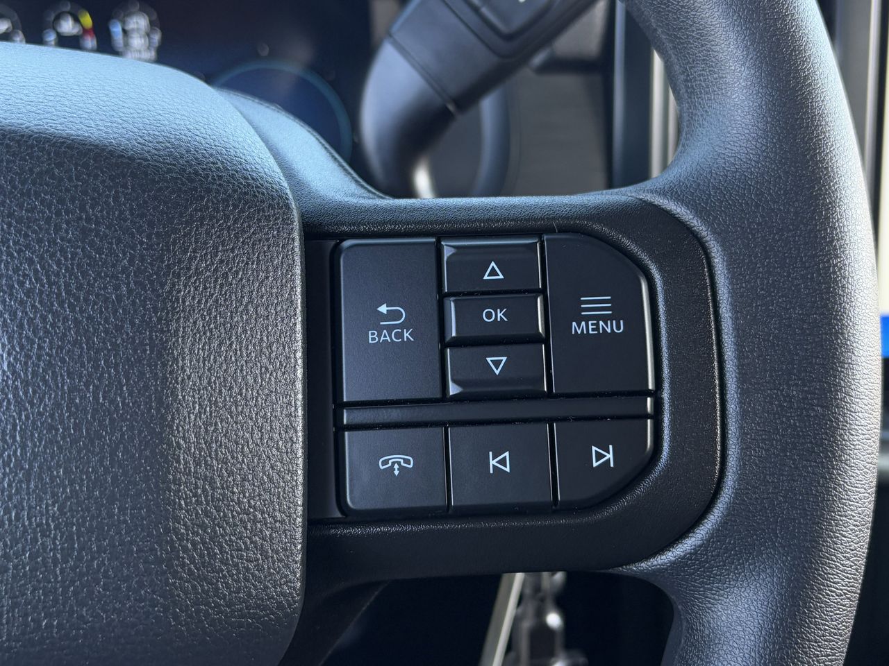 2025 Ford F-150 STX - Photo 15