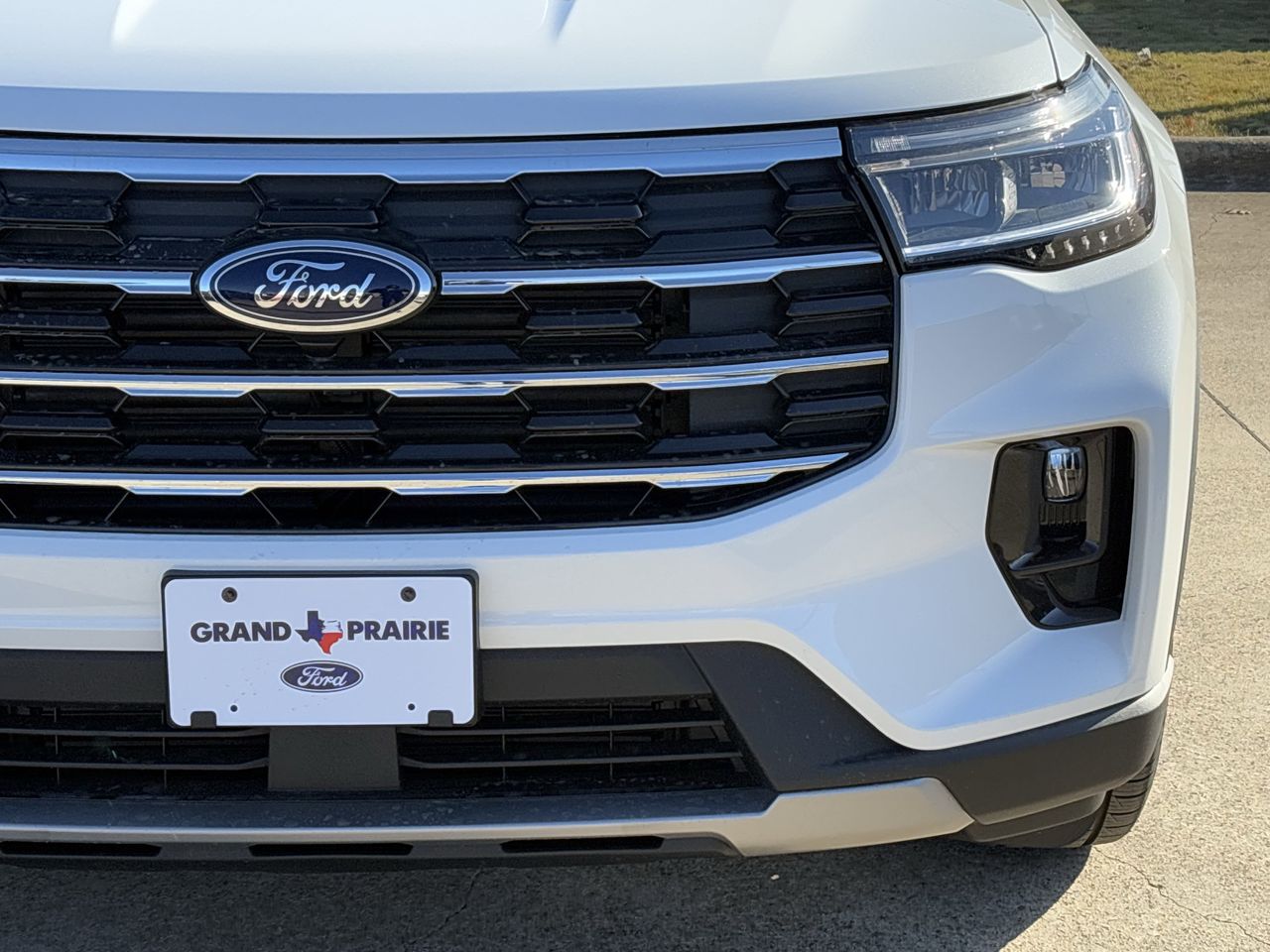 2026 Ford Explorer Active - Photo 9