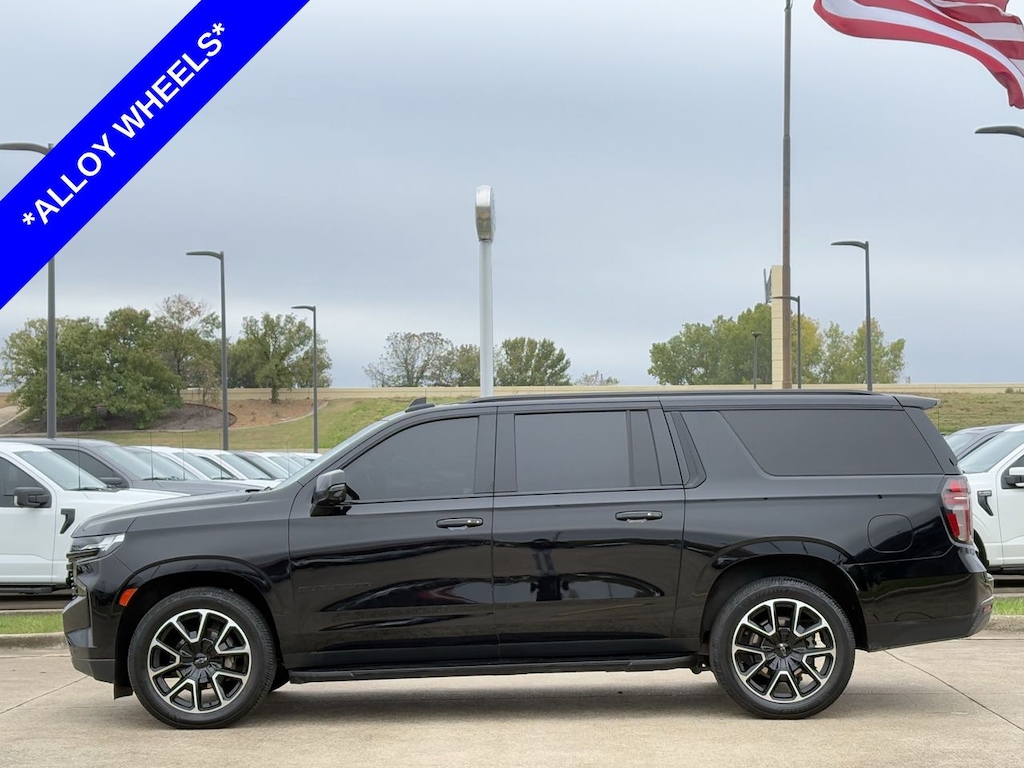 Used 2023 Chevrolet Suburban RST SUV