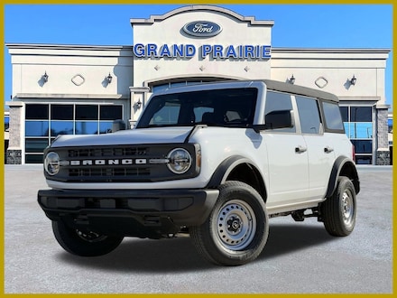 2026 Ford Bronco Base SUV