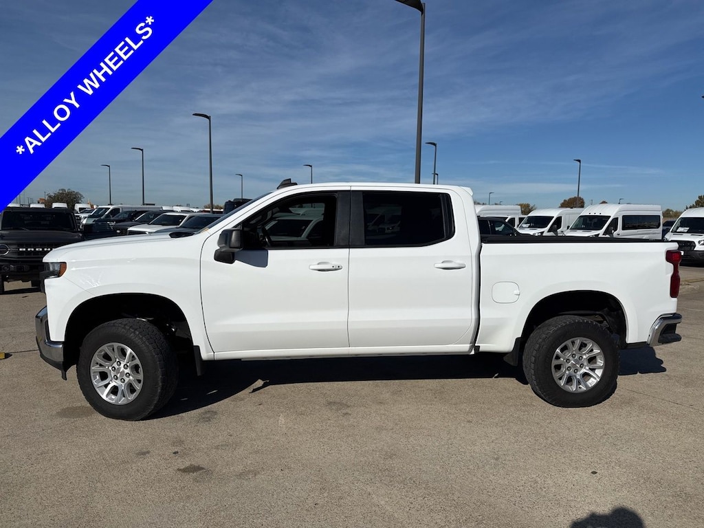 Used 2021 Chevrolet Silverado 1500 LT Truck Crew Cab