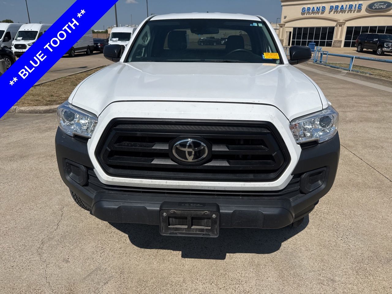 2023 Toyota Tacoma SR photo 2