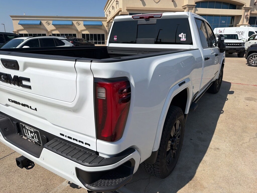 Used 2024 GMC