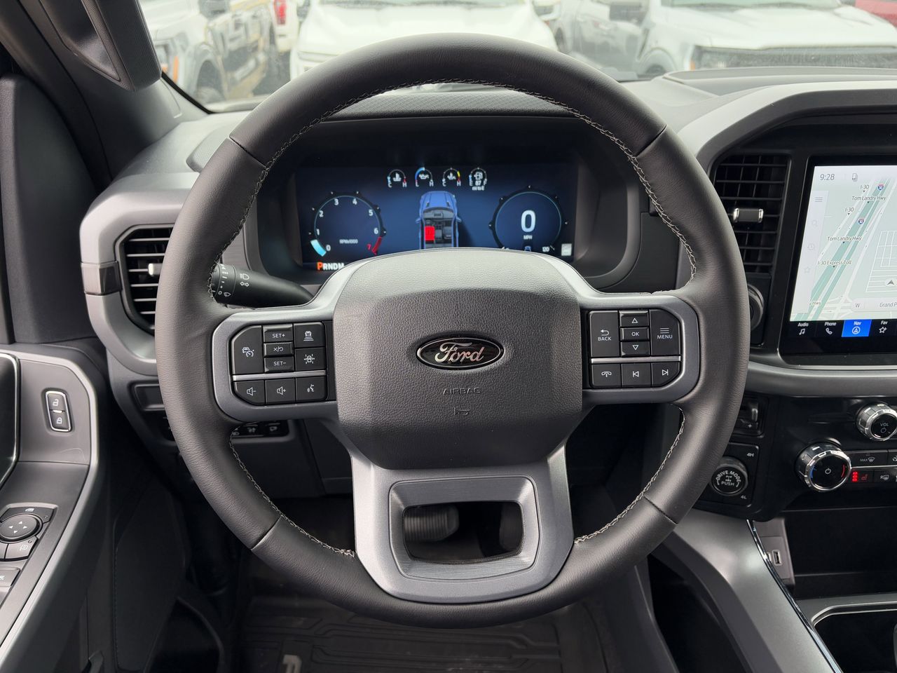 2026 Ford F-150 XLT - Photo 13