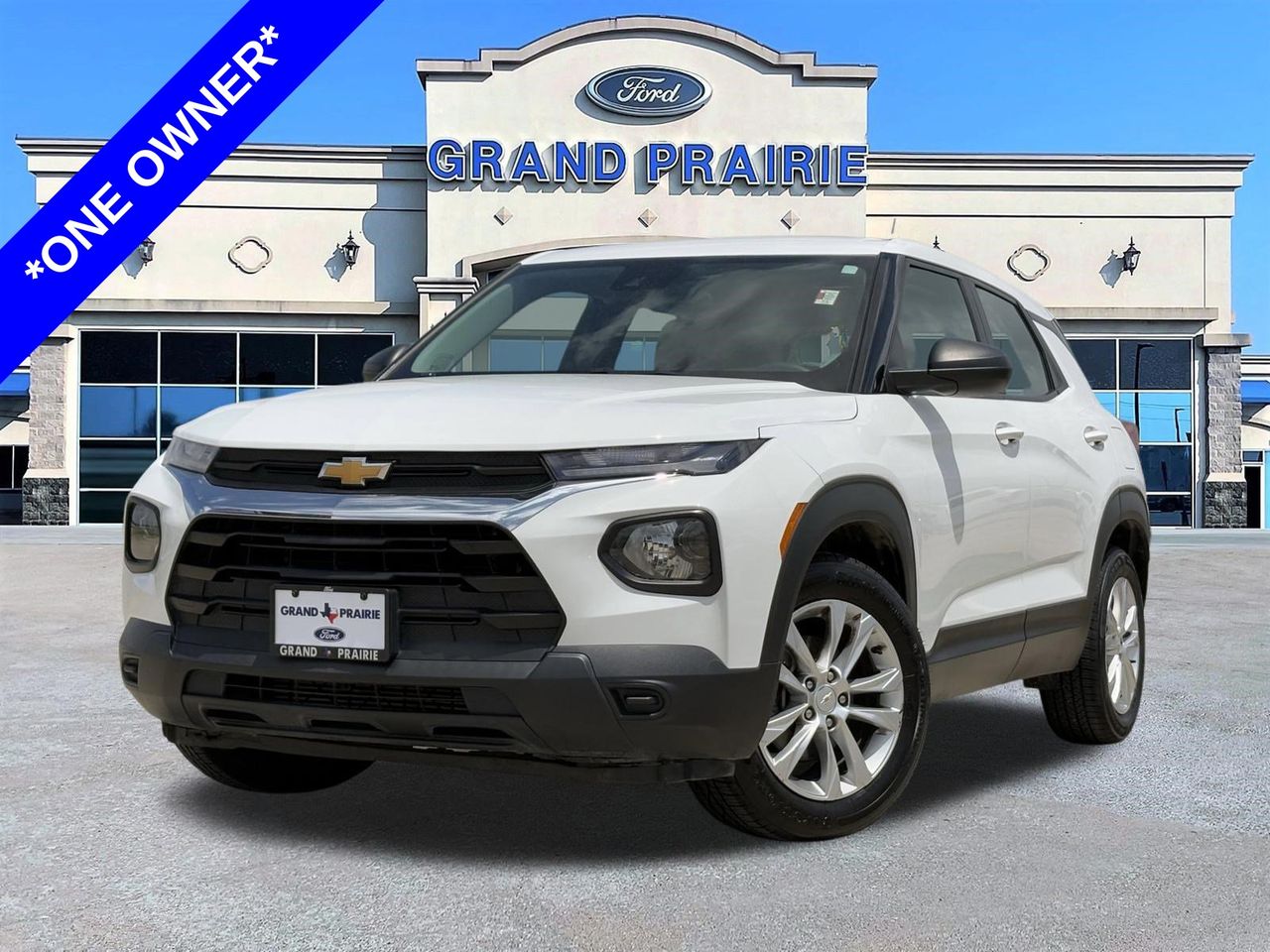 2023 Chevrolet Trailblazer LS's photo