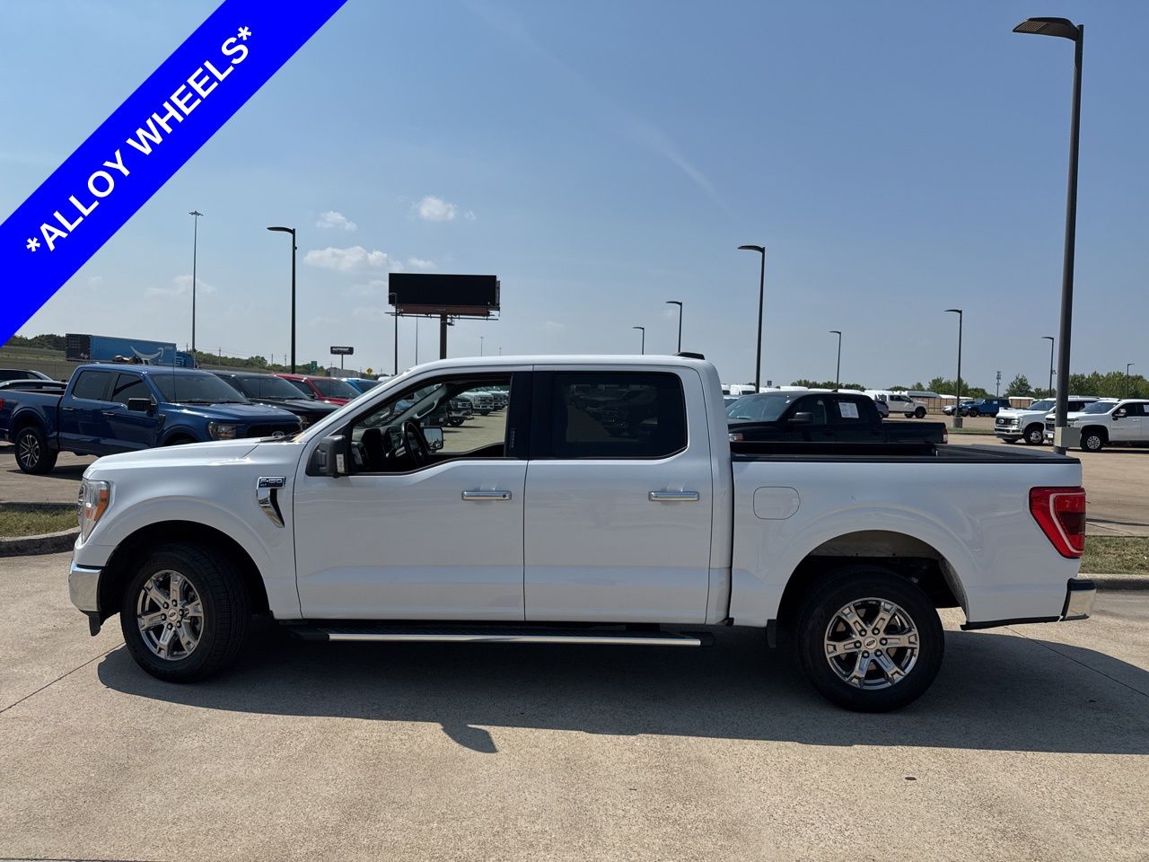 2022 Ford F-150 XLT photo 3