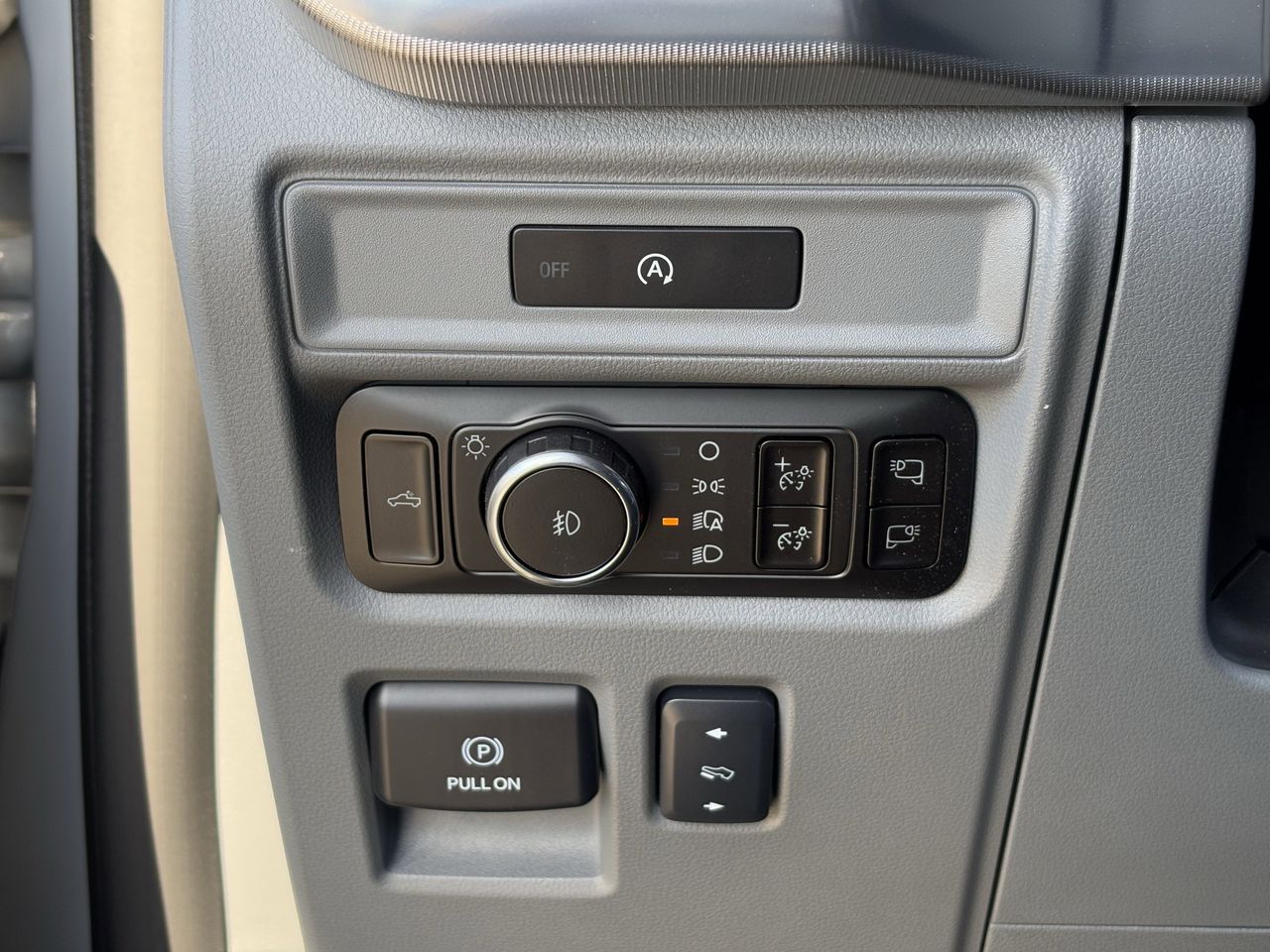2025 Ford F-150 Lariat - Photo 23
