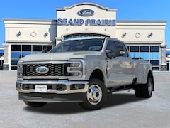 2026 Ford F-350 Lariat Truck Crew Cab
