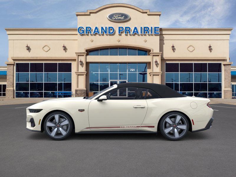 2025 Ford Mustang GT Premium Convertible photo 3